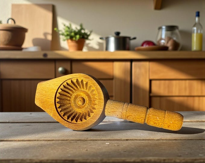 Wooden Classic Kombe Mold – Hand-Carved Cookie Mold