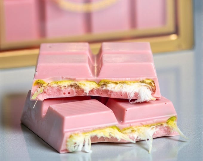 Dubai Chocolate with Turkish Floss Halva – Gourmet Special - 160 gr.