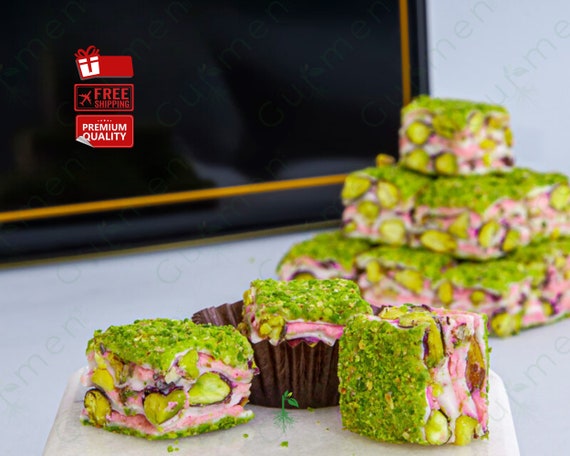 Handmade Turkish Delight with Raspberry Puree and Pistachios Traditional and Modern Touch, Ideal for Special Occasions, Unforgettable Flavor