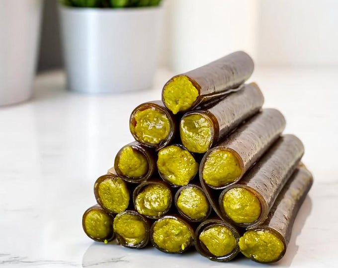 Pistachio-Filled Fruit Leather Roll, Gourmet Antep Pistachio Snack for Special Occasions-Fruit Leather Roll Stuffed with Premium Pistachios