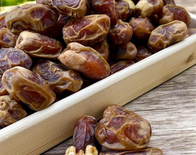Premium Sugai Dates, Soft - Chewy Sun-Dried Delicacy for Snacking & Baking