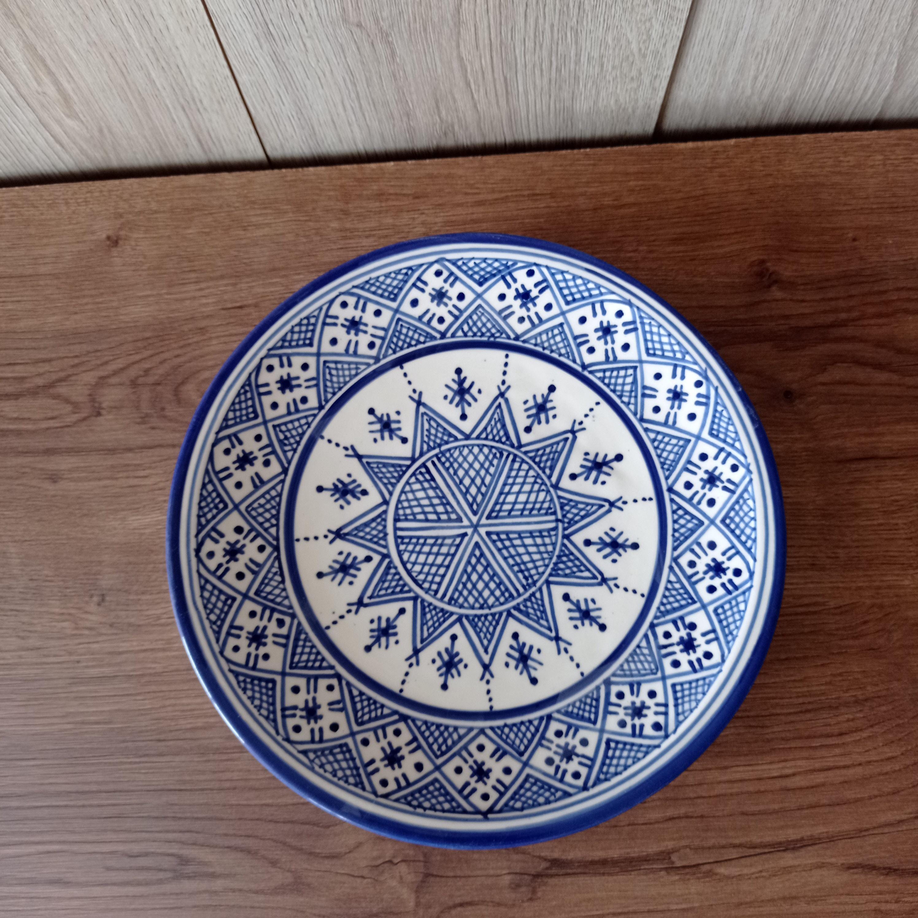 Handmade Blue & White Ceramic Plate Set: Artisan Tableware