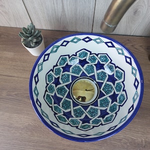 Lavabo en céramique bleu - Vanité de salle de bain unique - Pièce artisanale - Améliorez votre maison
