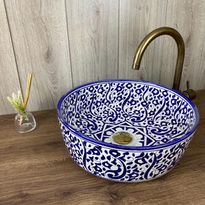 Elegancka ceramiczna umywalka - ręcznie robiona umywalka łazienkowa inspirowana stylem marokańskim
