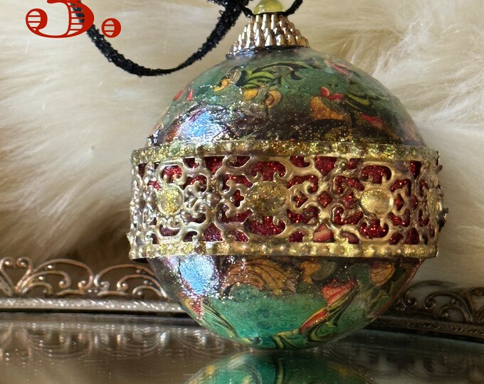 Rustic, Old World Italian Ornament, Découpage, Paper Mache, Old World