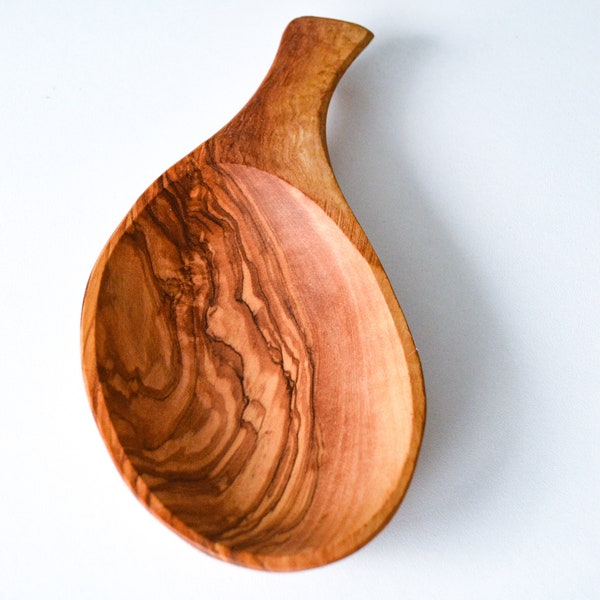 Olive wood snack dish (8.4"), Handmade olive wood nuts keeper, Butter holder, Birthday gift, Anniversary gift, Wedding gift, Serving dish