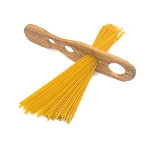 Olive Wood Spaghetti Pasta Measurer Tool with 4 Serving Pasta Measuring Portion I Pasta dose