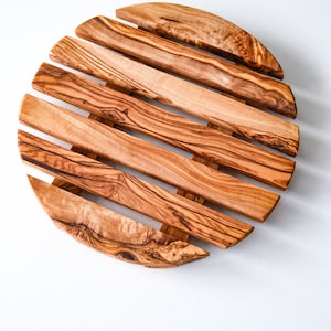 HOT POT HOLDER | Oval Shape Olive Wood Trivet | Kitchen Accessories | Hot Bowl Holder | Hot Pan Wood Trivet | Wooden Bowl Holder I (8")