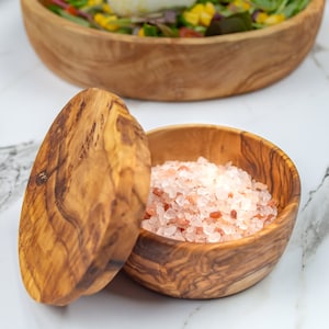 Sugar or salt box| Wooden| sugar Cellar |olive wood bowl with lid| wooden Pinch pot| Jewlery box| special gift| Size: 3.5x1.5&quot;