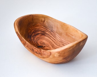 Handmade small rustic olive wood bowl (5"), Serving bowl, Rustic wooden bowl, Rustic bowl decor, Wedding gift, Housewarming gift