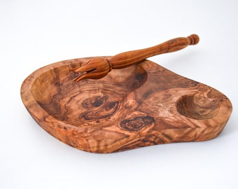 Set of olive wood olive dish(7") with two olive pickers(5.8"), Serving set, Handmade olive dish and pickers, Mother's Day gift, Wedding gift