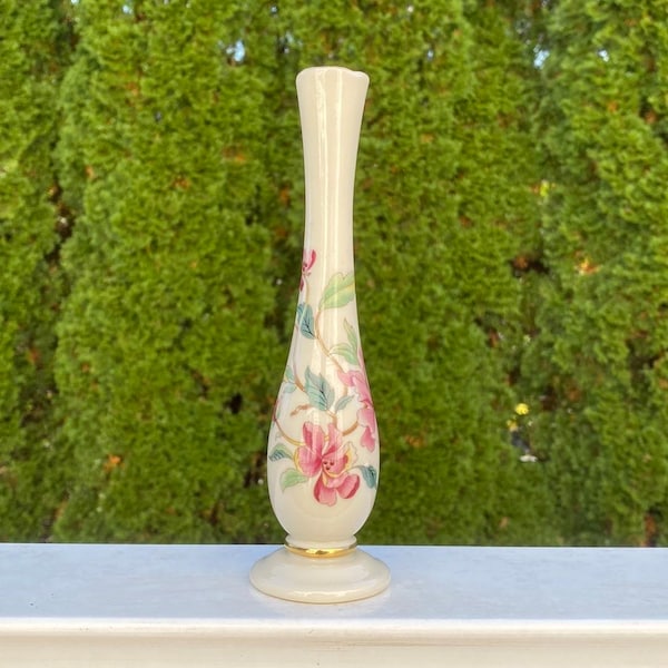 Lenox Vase - Great Barrington Collection