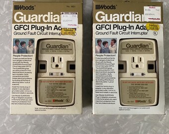Woods Guardian Ground Fault Circuit Interrupter (Set of 2) (1986)