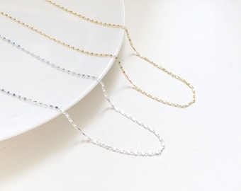 Dainty gold/ silver colour glasses chain, Delicate sunglasses chain, Travel essential, gift for mother, Valentines Gift for her, Lanyard