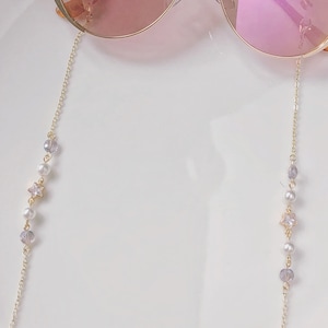 Catena portaocchiali con stella dorata, cristalli e perle. Cordino per occhiali rosa e viola pastello, regalo di gioielli per occhiali da sole con perline per lei.