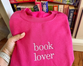 Book Lover Embroidered Sweatshirt • Cozy Reading Crewneck • Bookish Gift for Readers • Minimal Aesthetic Pullover • Library Lover Shirt