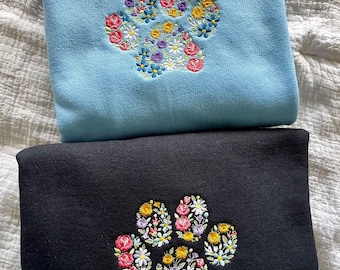 Dog Mom Embroidered Sweatshirt • Cute Minimal Pet Lover Crewneck • Animal Lover Gift • Cozy Neutral Pullover • Dog Mama Shirt