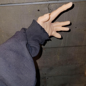 Réplica Strong Hand com suporte