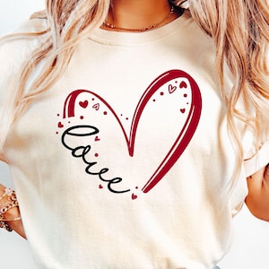 Cuore d'amore SVG, Cuore di San Valentino SVG, San Valentino Svg, Maglietta di San Valentino Svg, Amore Svg, Cuore Png, San Valentino Svg, Disegno di maglietta Svg Png