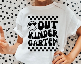 Peace Out Kindergarten SVG, Last Day of School Svg, End of School Svg, Kindergarten Graduation Shirt Svg, Kindergarten Graduate Svg, Cricut