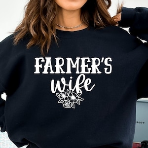 Farmer&#39;s Wife SVG: Farm Life Shirt Design (Digital Download)