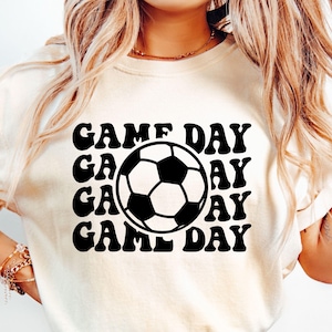 Game Day football SVG, Svg football, maillot de foot Svg, Svg vibes Game Day, football maman Svg, Soccer cheer Svg, Svg le jour du match, saison de football Svg