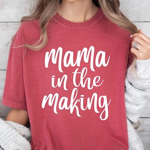 Mamãe em formação SVG, Grávida SVG, Futura Mamãe SVG, Mamãe SVG, Camiseta engraçada de grávida SVG, Anúncio de gravidez SVG, Maternidade SVG, Mãe SVG
