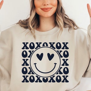 Love Happy Face SVG, XOXO Svg, Valentine Shirt Svg, Heart Eyes Happy Face, Heart Svg, Smile Png, Valentines Day Svg, Valentines Vibes Png