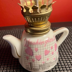 Washington DC Japan Porcelain Lamp Tall With Sticker