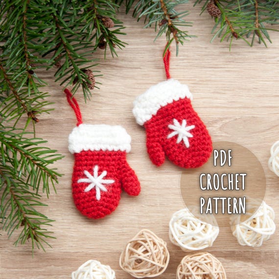 Crochet Mitten Ornament Pattern