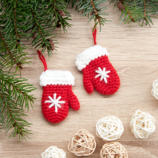 Mini Crochet Mittens Pattern, Crochet Christmas Ornaments, PDF Mitten Ornaments Pattern, Xmas Home Decor, Christmas Gift Idea