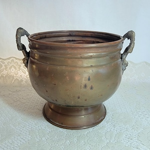 Copper and Brass Pot Planter Vase/Bowl Cauldron with Lion Handles Large Jardiniere