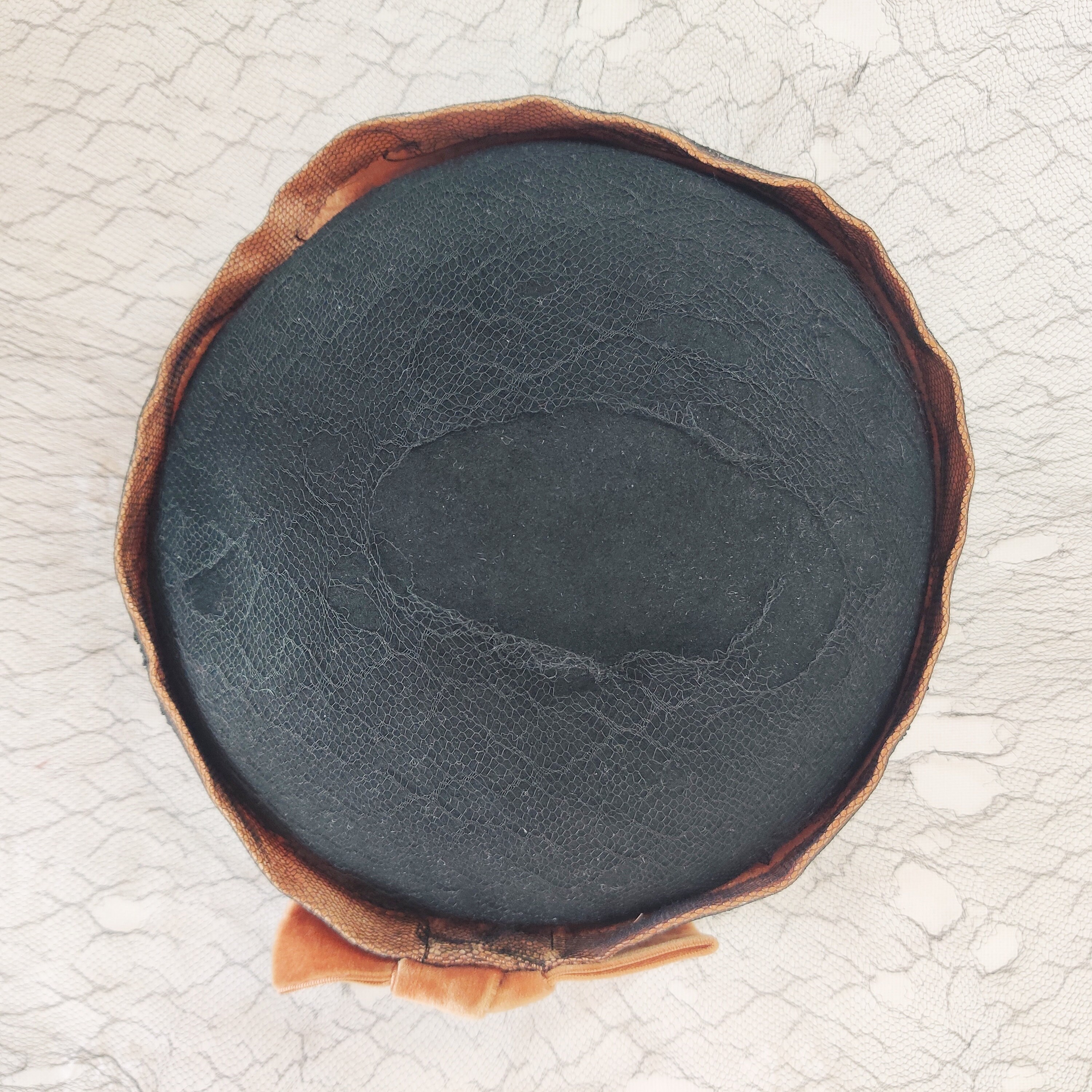 Vintage 1930s Pillbox Hat, Black Crinoline Veil, Crushed  display picture 3