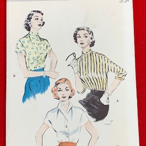 Butterick 6567 Vintage Sewing Pattern 1950s Misses Blouse | Size 14 Bust 32 | Complete, Factory Folded | Printed Pattern Vintage
