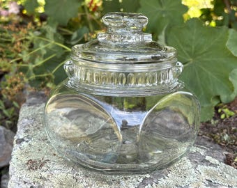Pot à tabac ancien en verre transparent avec couvercle, de style magasin général, apothicaire ou pharmacie | 14 cm x 11,5 cm | Brevet déposé en 1900