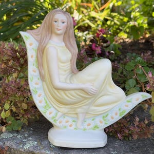 Vintage Goebel &quot;Awakening&quot; by Laszlo Ispanky Collectors Club Exclusive Signed and Dated 1979 | Goddess, Woman, Daisies