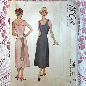 Vintage 1949 McCall&#39;s Slip Sewing Pattern: Size 14, Bust 32
