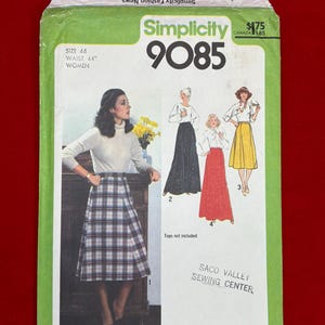 1970s Vintage Simplicity 9085 Women's Skirt in Two Lengths Sewing Pattern, Size 46 | Uncut, Factory Folded