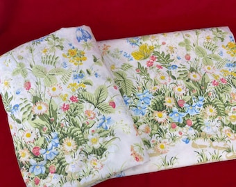 Vintage Pequot Springs Mills Double Size Flat and Fitted Sheets Floral Pattern | Fits 54x76 Mattress - Sheets Only