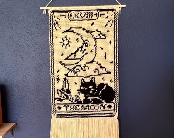 The Moon Tarot Card Wall Hanging Crochet Pattern, Tapestry Crochet Pattern, Single Crochet Pattern Tarot Crochet Pattern, The Moon