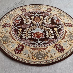 Handmade Wool Round Area Rug: Traditional Brown Multi Rug