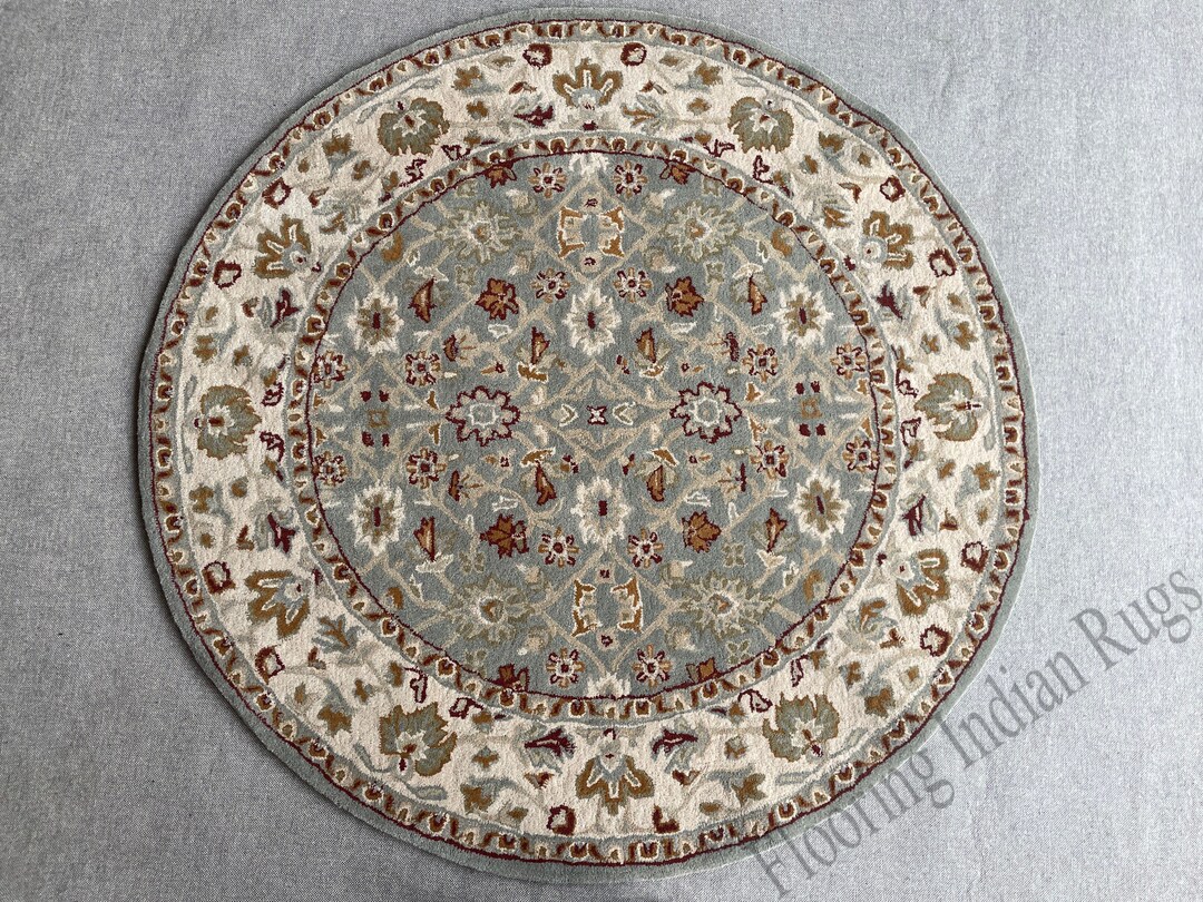Round Wool Area Rug: Traditional Floral Design - Etsy