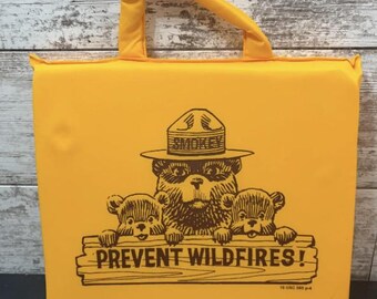Smokey Bear Portable Stadium Seat