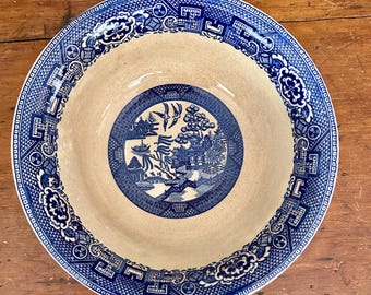 Vintage Blue Willow Serving Bowl Homer Laughlin