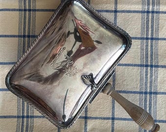 アンティーク シルバー プレート パンくずキャッチャー - 説明を読む