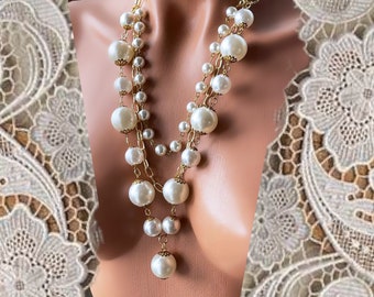 Vergoldete lange mehrlagige Perlenkette, Boho-Chic-Halskette mit mehrlagiger Kette, Perlenschmuck, klobige Statement-Halskette, perfektes Geschenk für Sie
