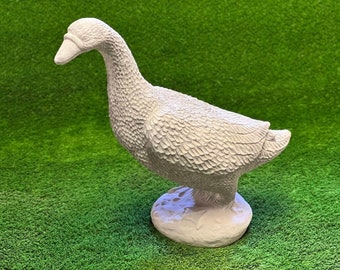 Large detailed goose statue Life size concrete large goose figurine Concrete farm animal decoration Realistic yard art XXL on pallet