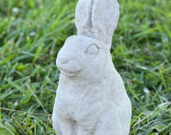 Sitting rabbit statue Concrete small bunny figurine Wild animal figure Outdoor garden solid rock decoration