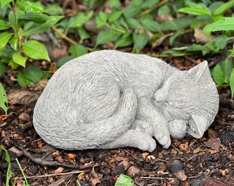 Sleeping laying cat statue Concrete cat memorial figurine Gift for pet lovers Lying kitty enjoying sun Outdoor concrete cat statue