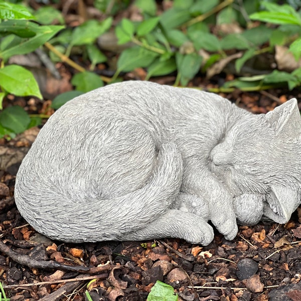 Sleeping laying cat statue Concrete cat memorial figurine Gift for pet lovers Lying kitty enjoying sun Outdoor concrete cat statue